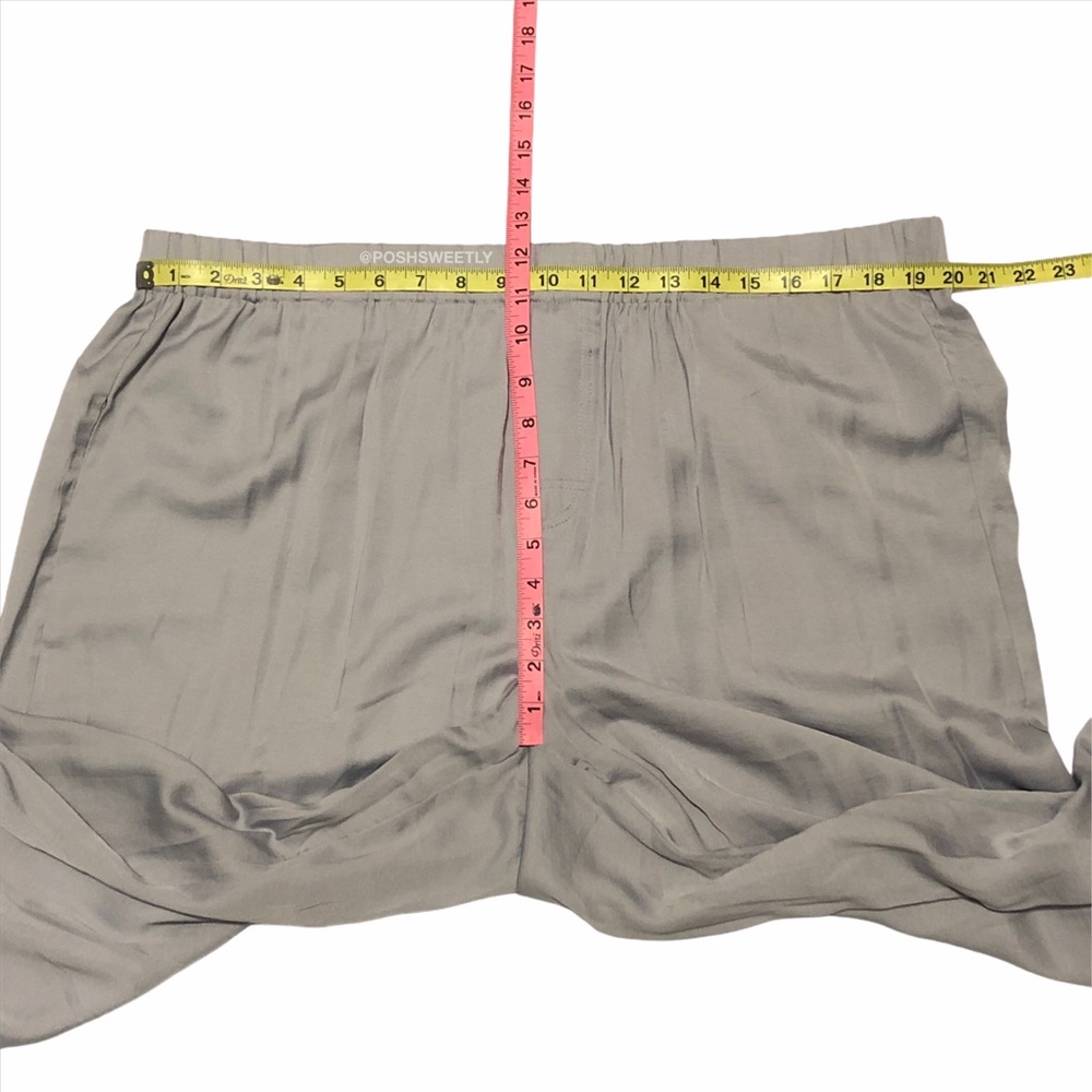 NWT Chico’s Silky Ankle Pants - Picture 10 of 12